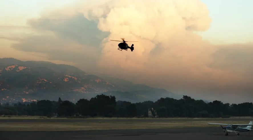 A 2018 wildfire burns in Ukiah, California. (Photo: Bob Dass/Flickr)