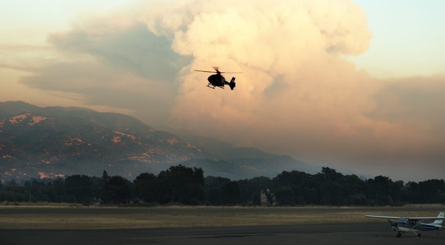 A 2018 wildfire burns in Ukiah, California. (Photo: Bob Dass/Flickr)