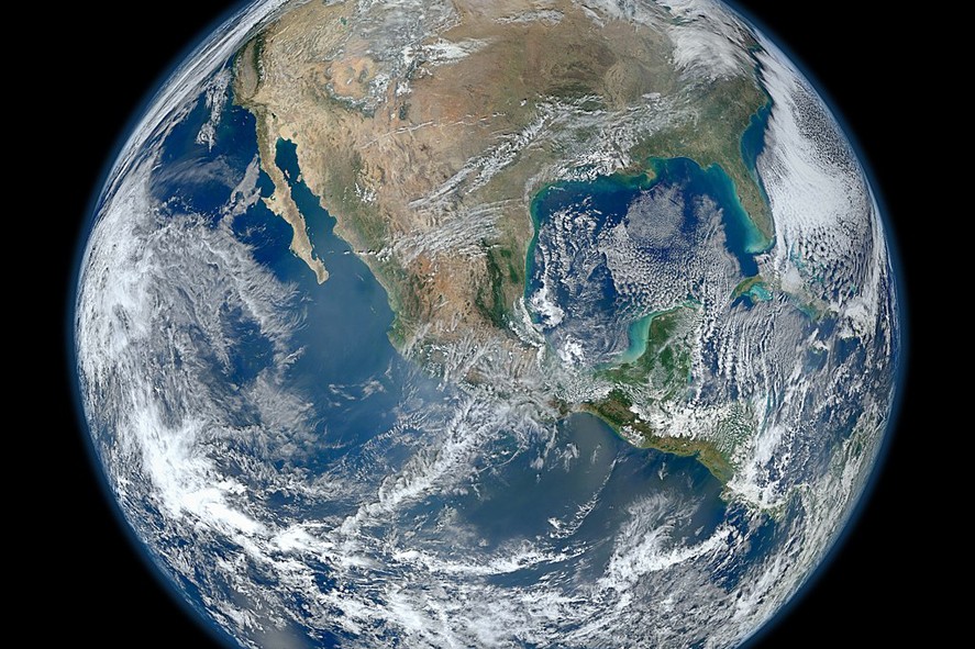 An image of Earth taken from the VIIRS instrument aboard NASA’s Earth-observing research satellite, Suomi NPP. (Image: NASA/NOAA/GSFC/Suomi NPP/VIIRS/Norman Kuring)
